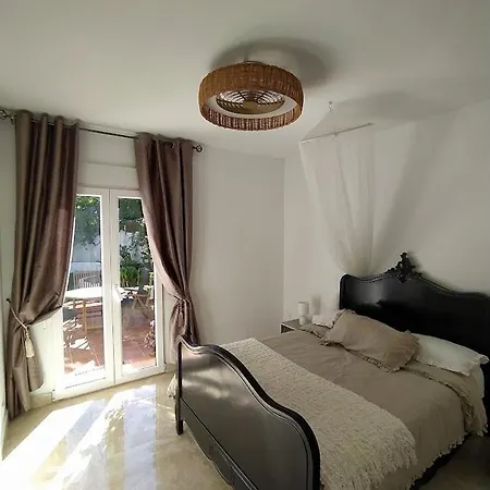 Les Pins Villa