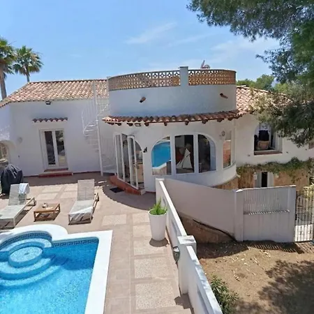 Les Pins Villa