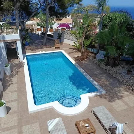 Les Pins *